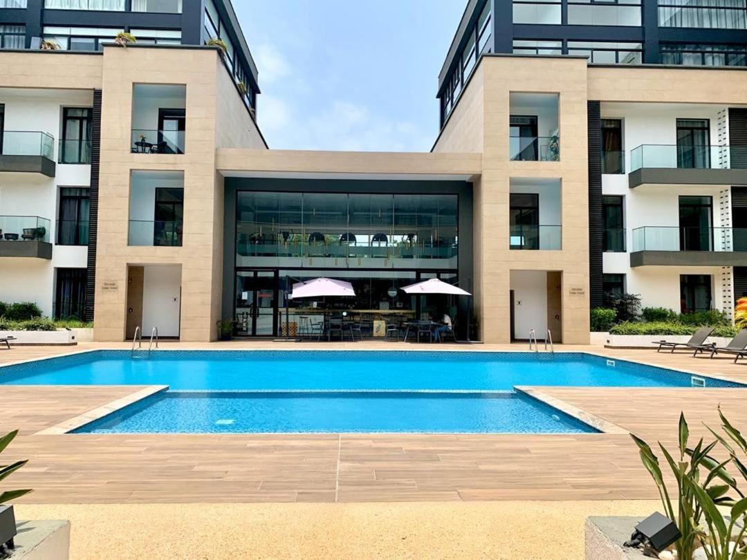 One Bedroom Apartment At A Embassy Gardens Cantonments Accra Bagian luar foto