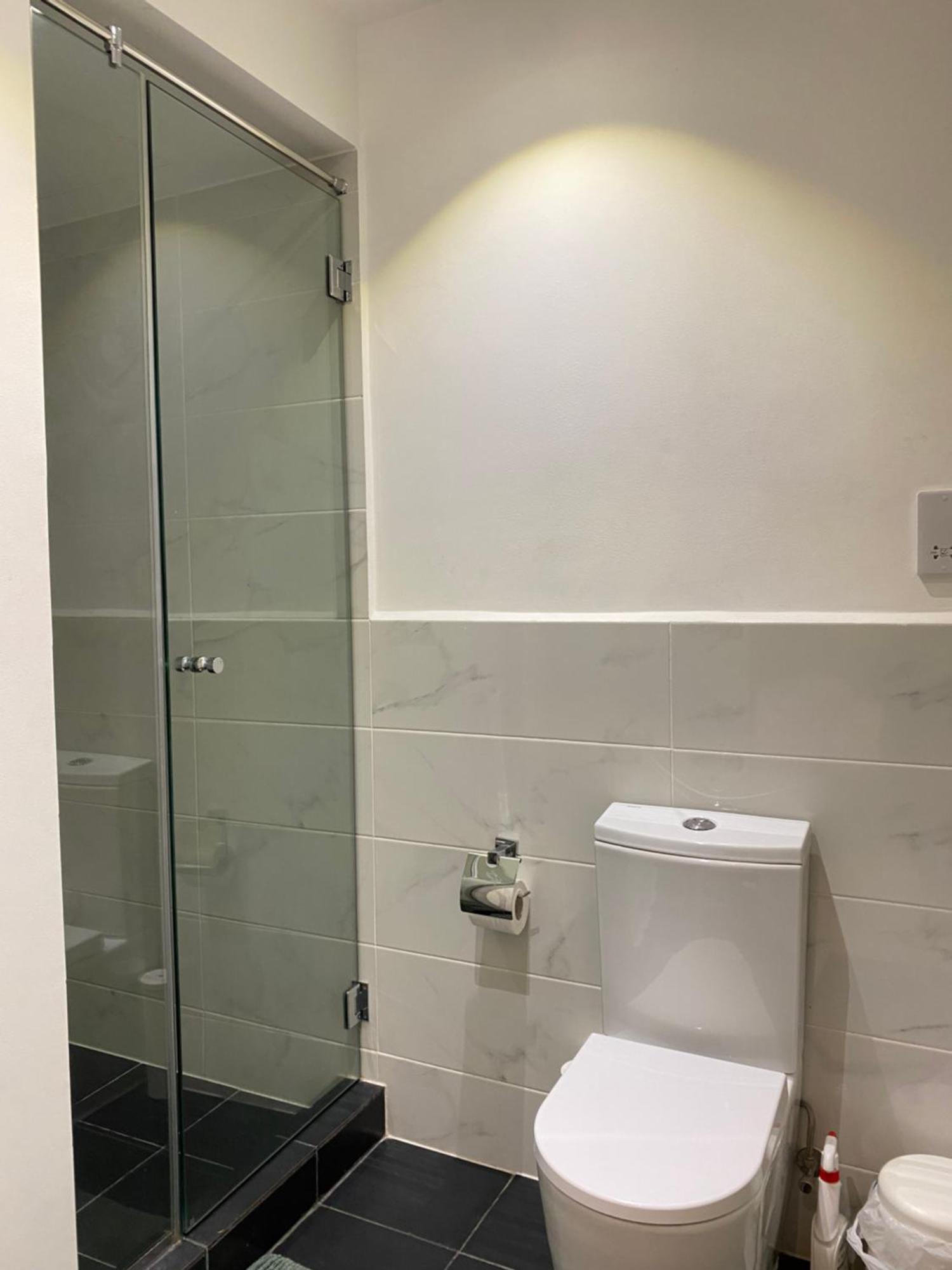 One Bedroom Apartment At A Embassy Gardens Cantonments Accra Bagian luar foto